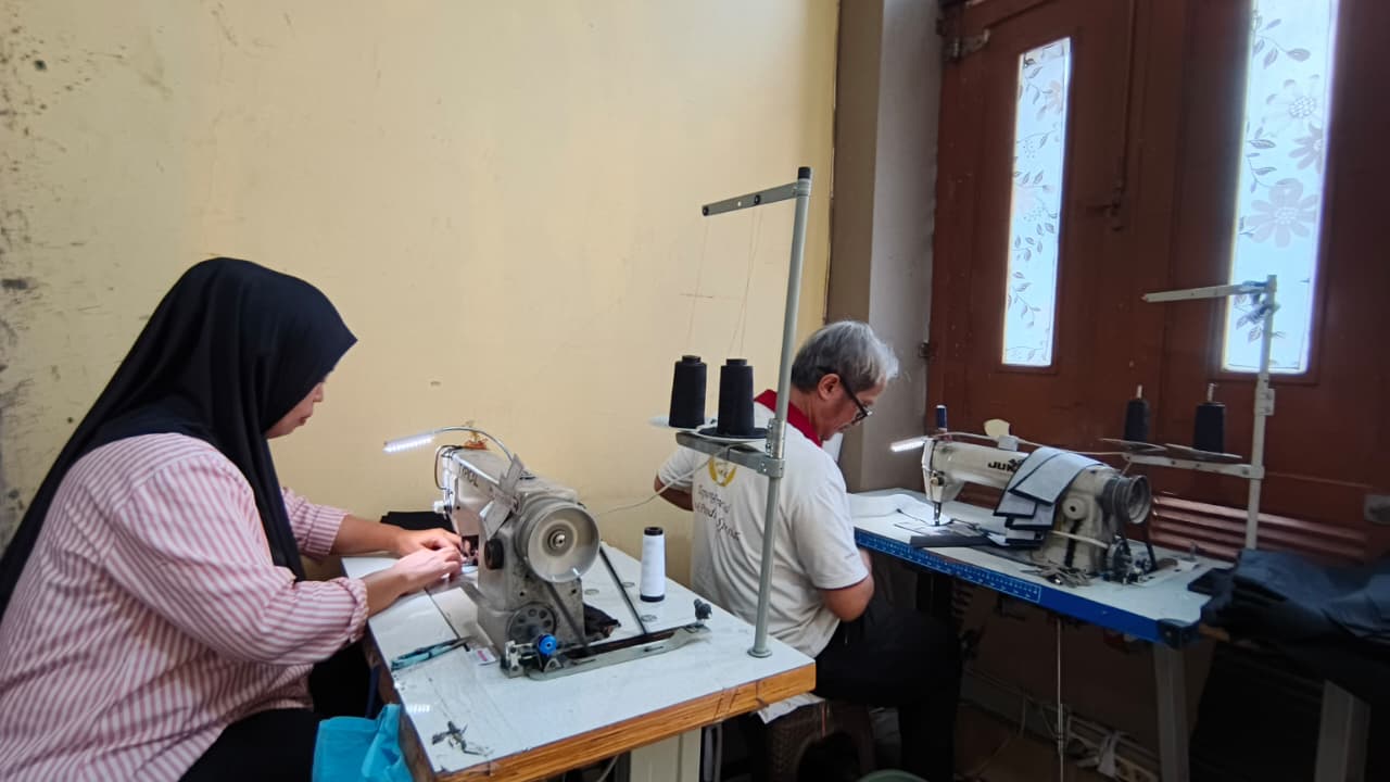 Produksi garment Raqueen