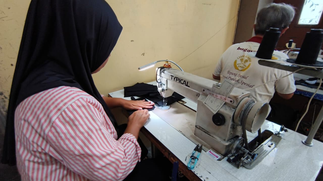 Raqueen Konveksi production